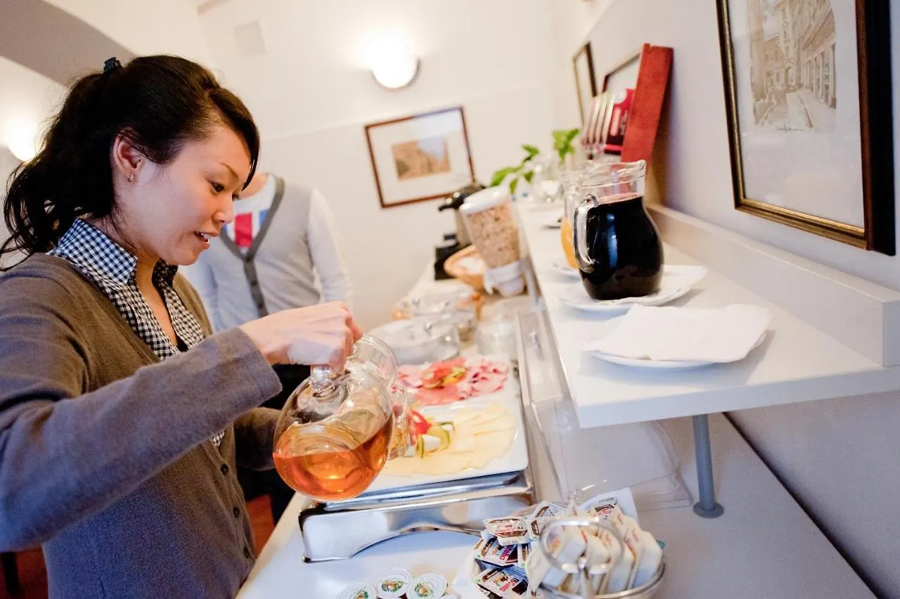 Amelie Apartment Hotel Vienna 3*,